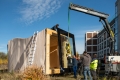 02.11.2018 Apolda: Anlieferung und Einbau der Glaselemente am Timber Prototype der Internationalen Bauausstellung Thüringen IBA. Foto: Thomas Müller